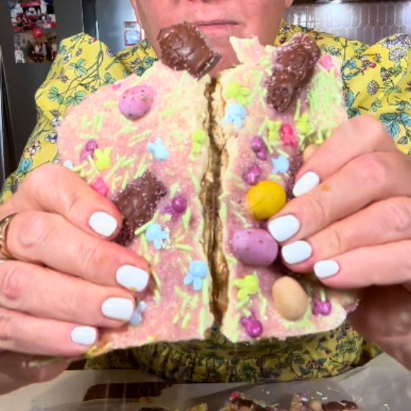 Easter Crack cracking slice