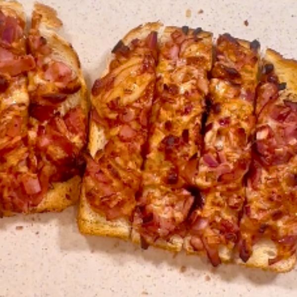 Air Fryer Savoury Toast Air Fryer Savoury Toast sliced