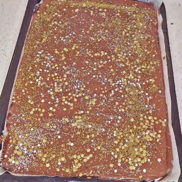 Christmas Crack in tray Christmas Crack in tray cooked