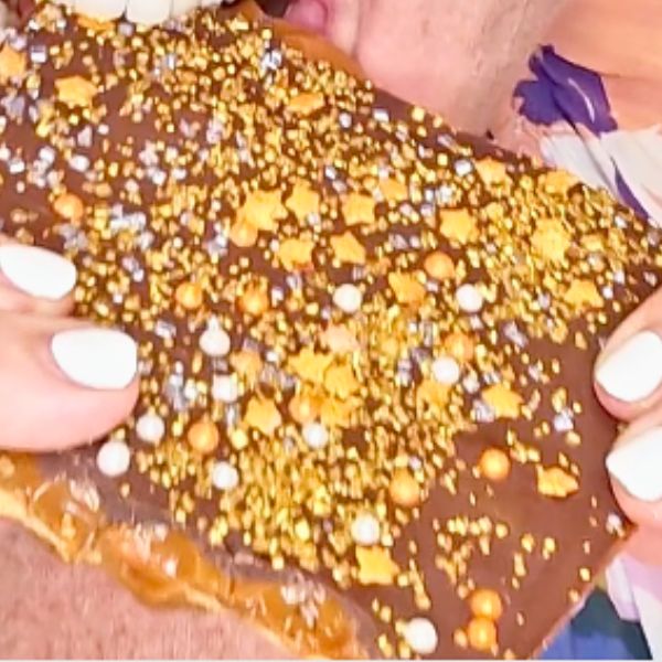 Christmas Crack holding piece