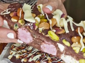 Rocky Road Fudge holding piece