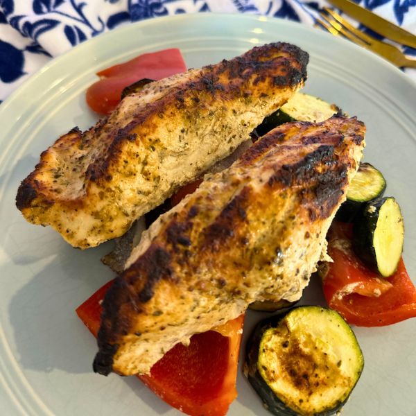 Air fryer Greek Chicken and Vegetables plated