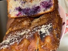 Lemon and Blueberry cake cut