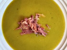 Slow cooker pea and ham soup served in bowl