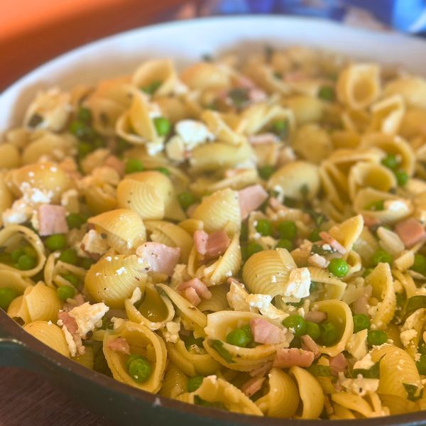 Bacon and Pea Pasta in bowl