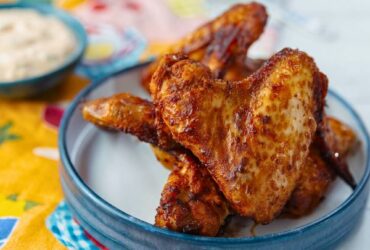 BBQ Chicken Wings with Ranch Sauce on plate