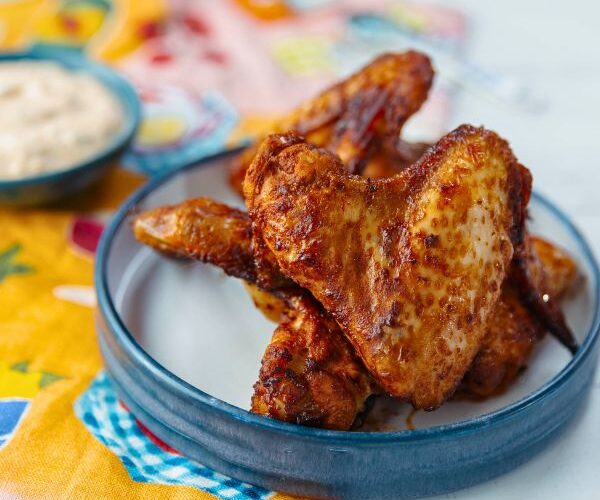 BBQ Chicken Wings with Ranch Sauce on plate
