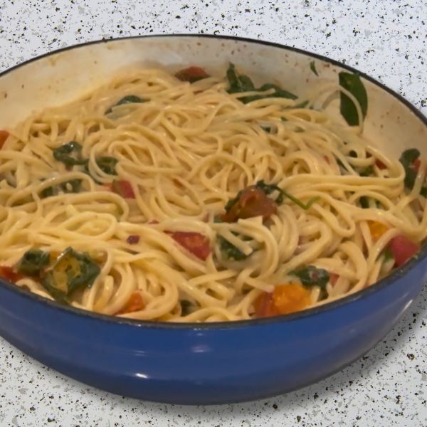 meghan markle's one skillet pasta dish on bench