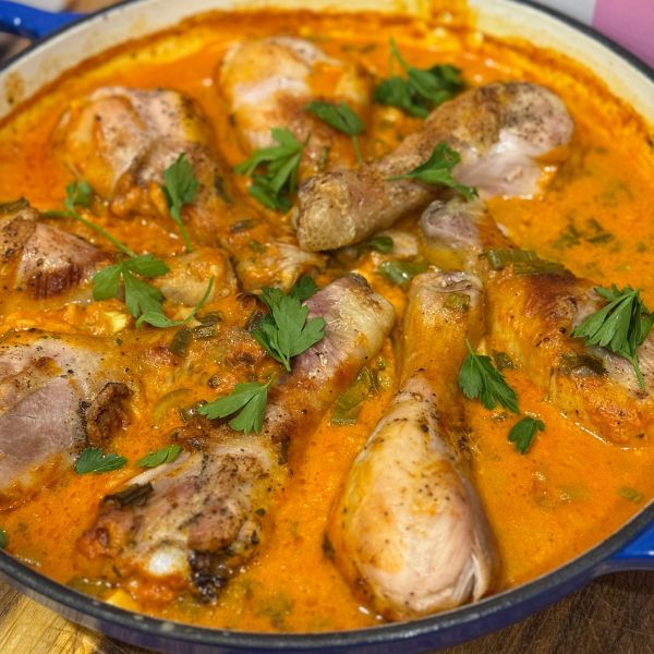 Chicken Curry with Drumsticks served in dish